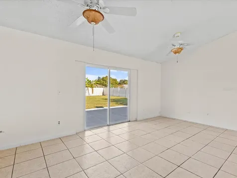 607 Regency Way Kissimmee FL 34758