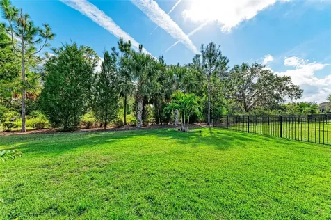 5338 Bentgrass Way Bradenton FL 34211