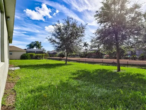 238 Minniehaha Circle Haines City FL 33844