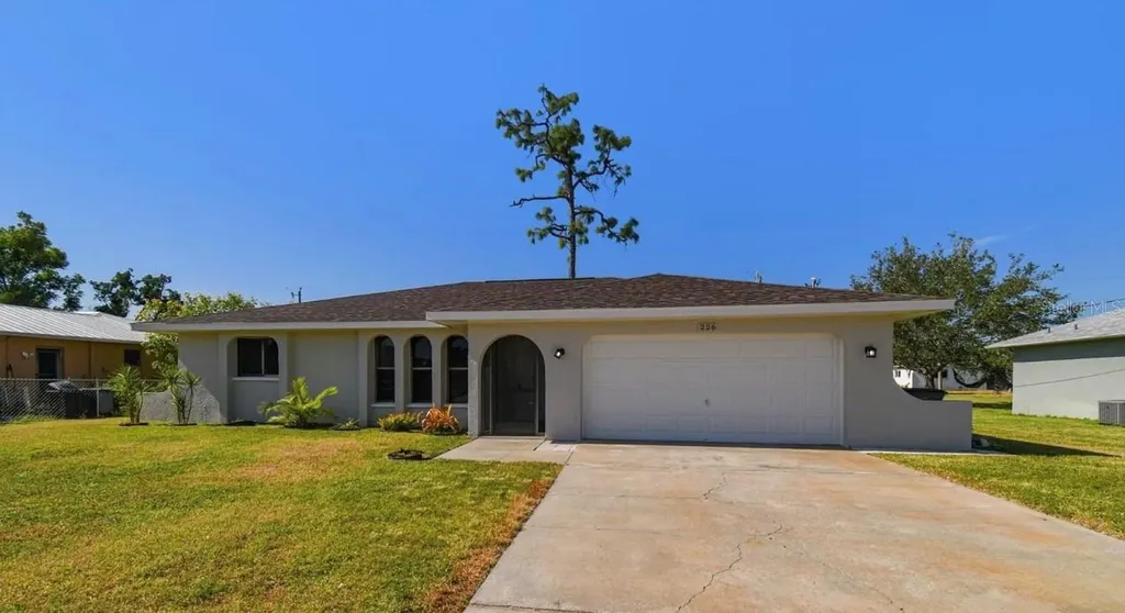 226 NE 10th Avenue Cape Coral FL 33909