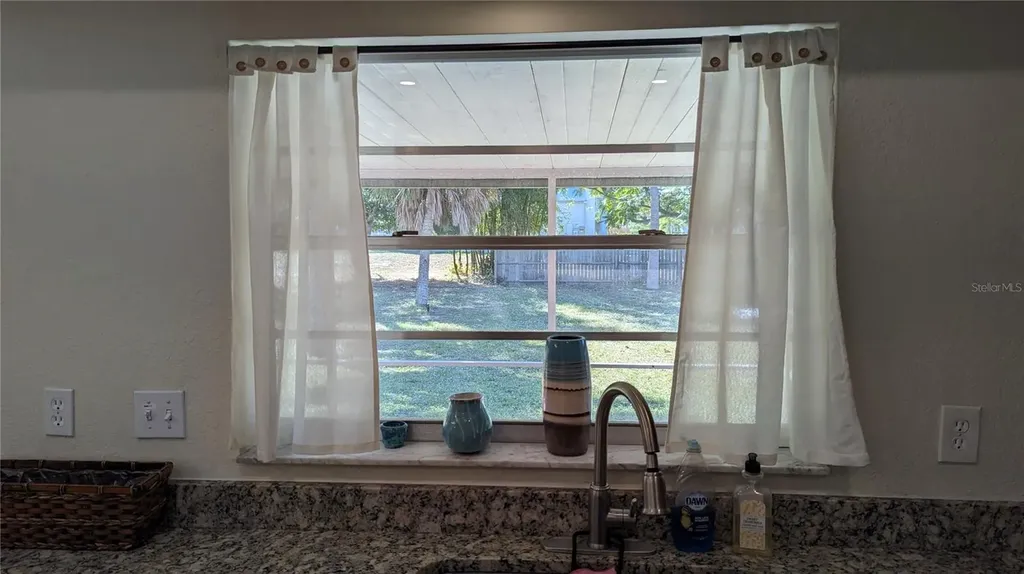 617 Indiana Avenue Nokomis FL 34275