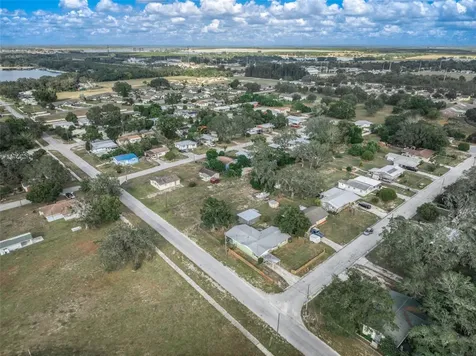 716 W Oak Lane Street Avon Park FL 33825