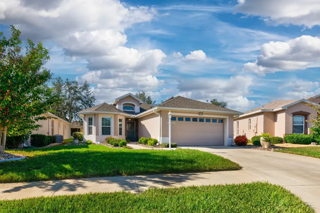 27413 Desert Rose Court Leesburg FL 34748