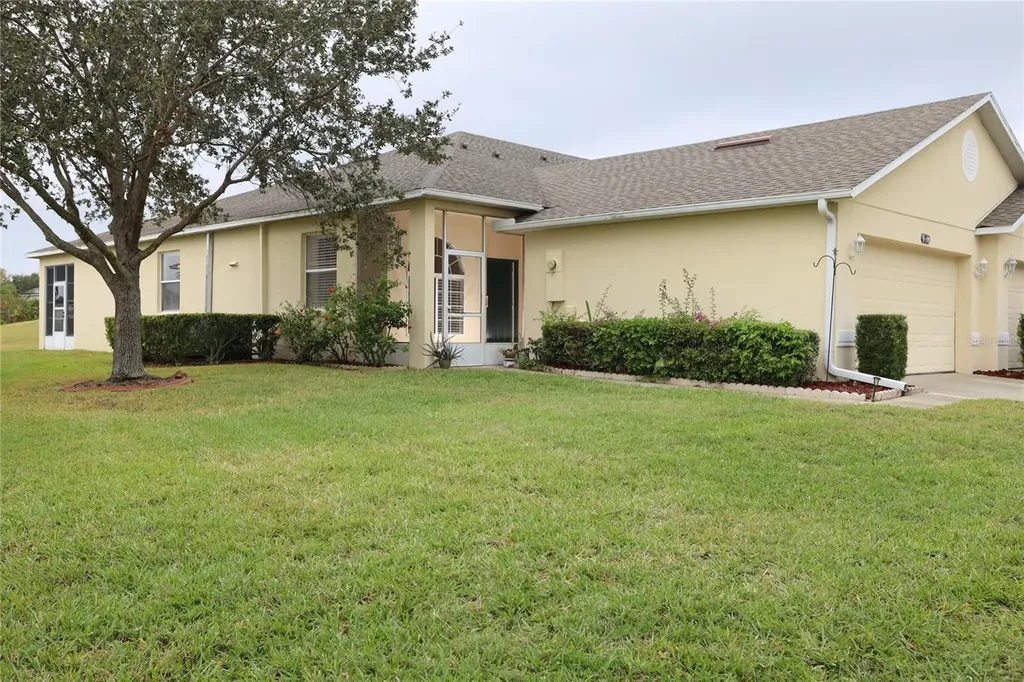 148 Club Villas Lane Kissimmee FL 34744