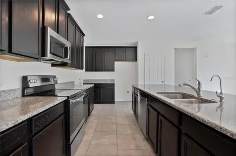 338 Ardmore Street Davenport FL 33897