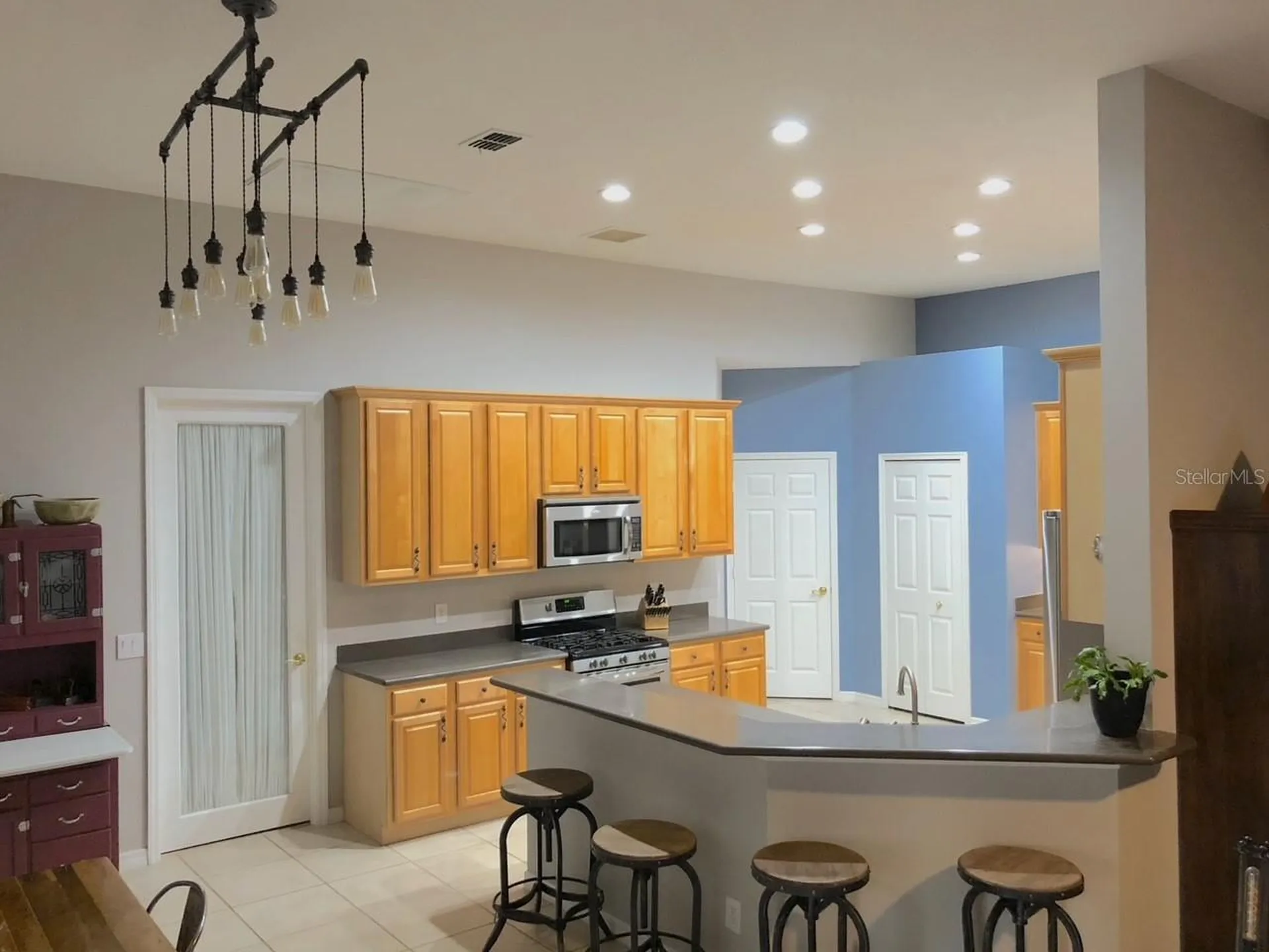 141 Winghurst Boulevard Orlando FL 32828