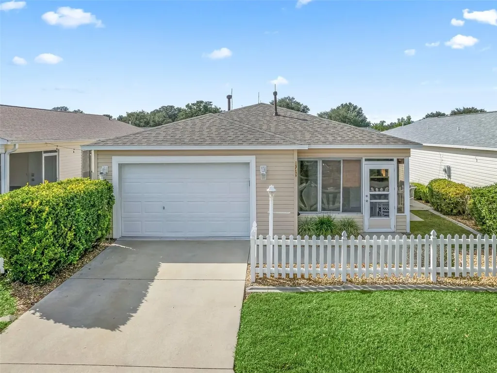 17422 SE 82nd Albemarle Avenue The Villages FL 32162