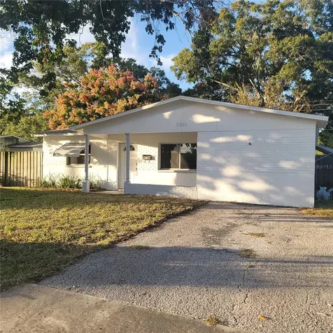 5261 94th Avenue N Pinellas Park FL 33782