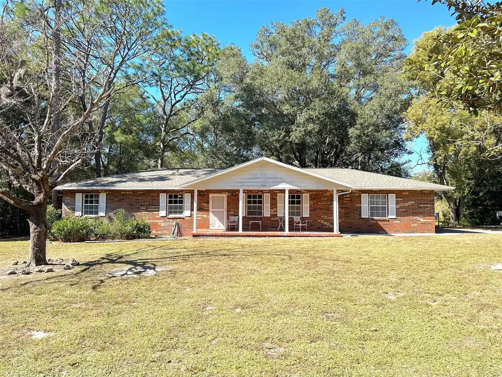 530 E Country Club Drive Williston FL 32696