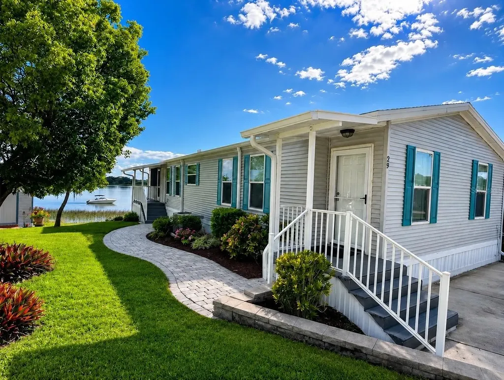 29 Ginger Quill Circle Lake Wales FL 33853