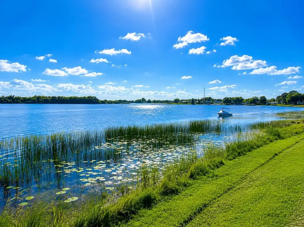 29 Ginger Quill Circle Lake Wales FL 33853