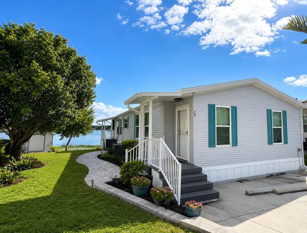 29 Ginger Quill Circle Lake Wales FL 33853