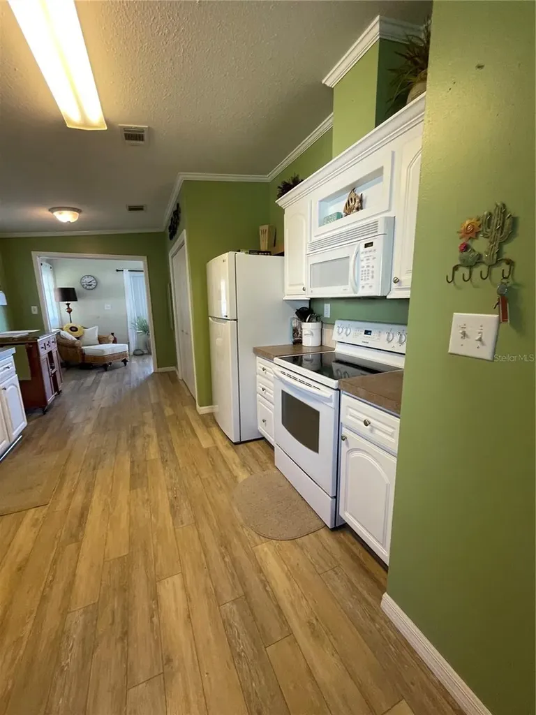 29 Ginger Quill Circle Lake Wales FL 33853