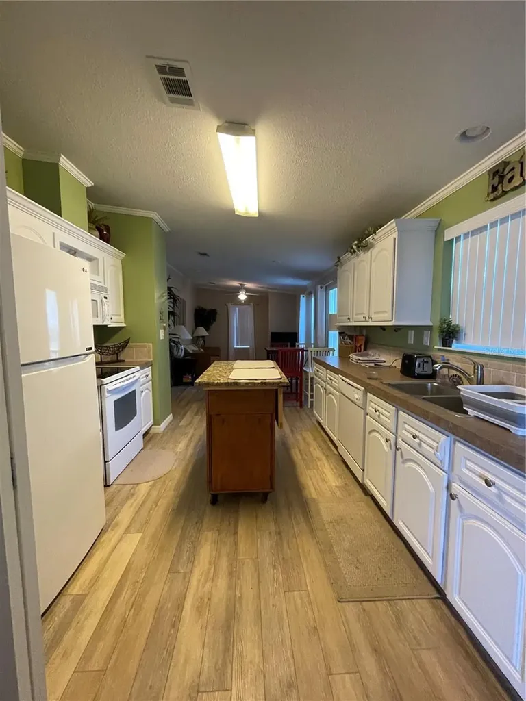 29 Ginger Quill Circle Lake Wales FL 33853