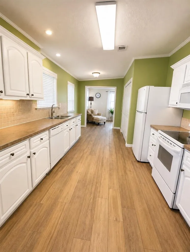 29 Ginger Quill Circle Lake Wales FL 33853