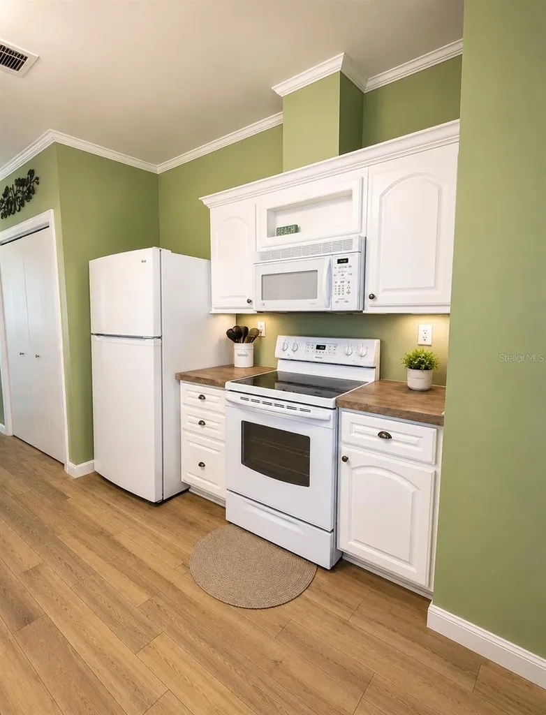 29 Ginger Quill Circle Lake Wales FL 33853
