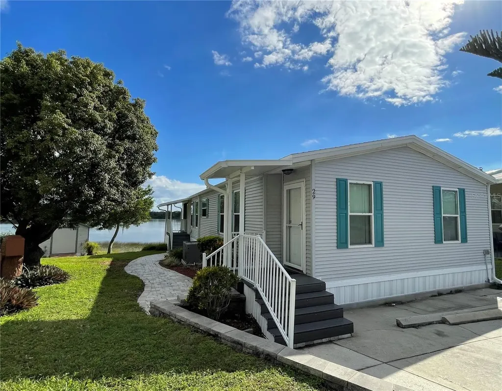 29 Ginger Quill Circle Lake Wales FL 33853