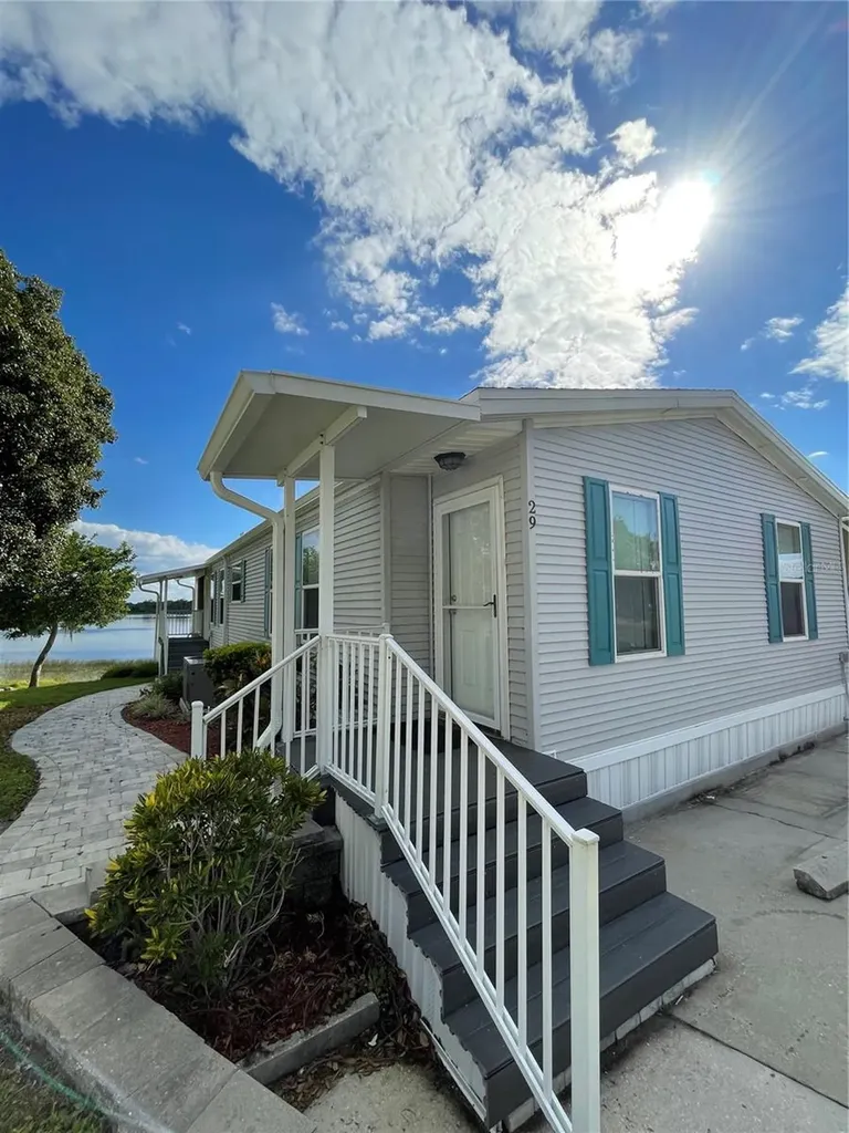 29 Ginger Quill Circle Lake Wales FL 33853