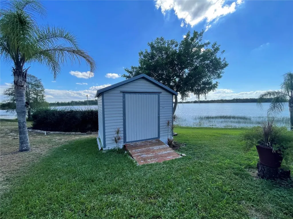 29 Ginger Quill Circle Lake Wales FL 33853