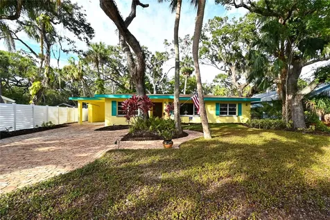 825 Tennessee Lane Sarasota FL 34234