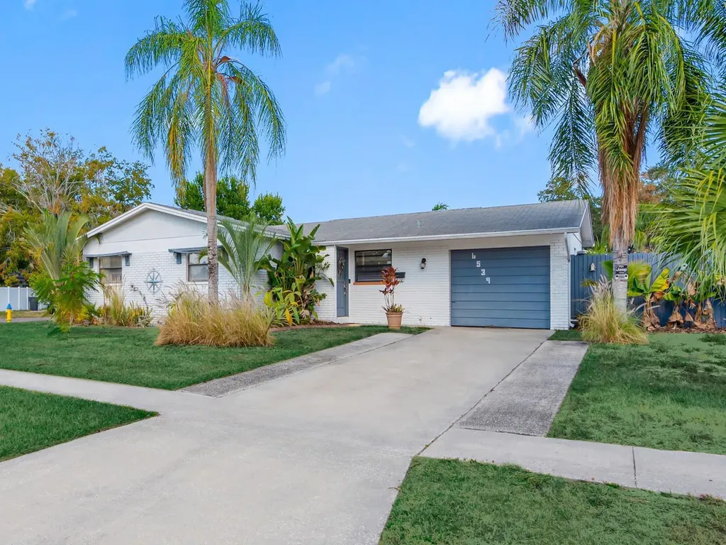 6539 W Hanna Avenue Tampa FL 33634