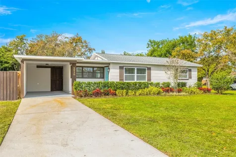 5930 10th Street N St Petersburg FL 33703