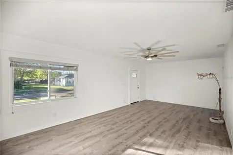 3918 8th Street S St Petersburg FL 33705