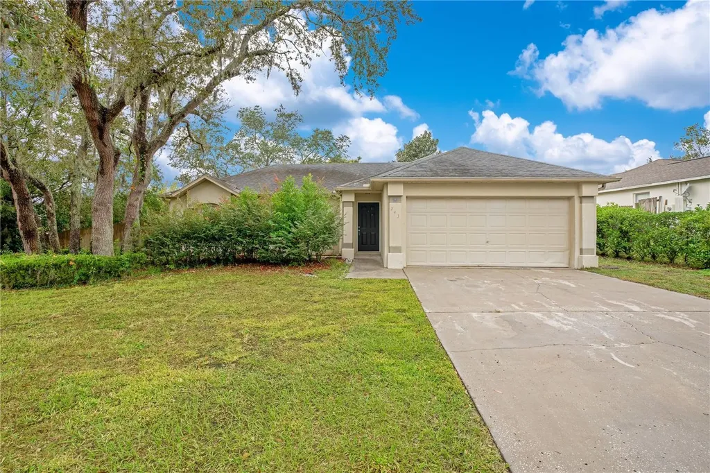 243 Bent Oak Loop Davenport FL 33837
