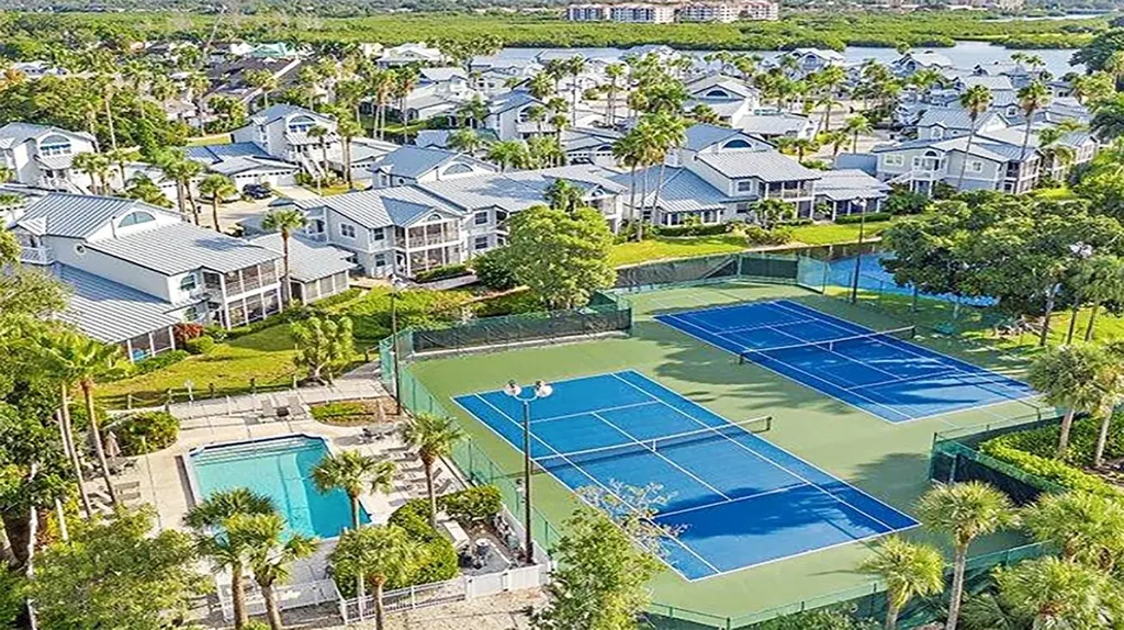 1230 Siesta Bayside Drive Sarasota FL 34242