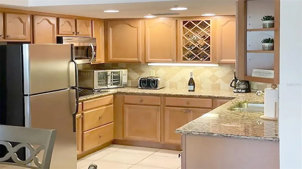 1230 Siesta Bayside Drive Sarasota FL 34242