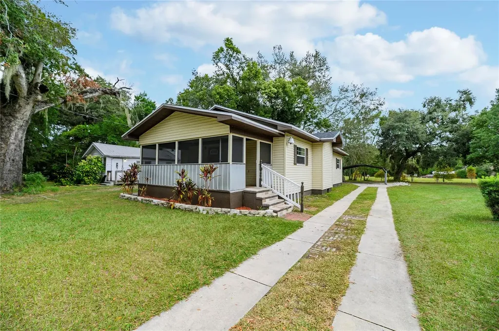 511 N Lake Avenue Lakeland FL 33801
