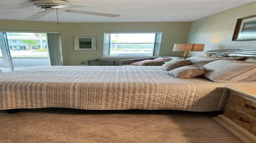 1365 Siesta Bayside Drive Sarasota FL 34242