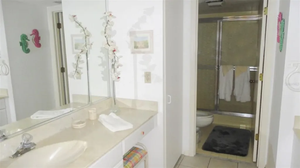 1365 Siesta Bayside Drive Sarasota FL 34242