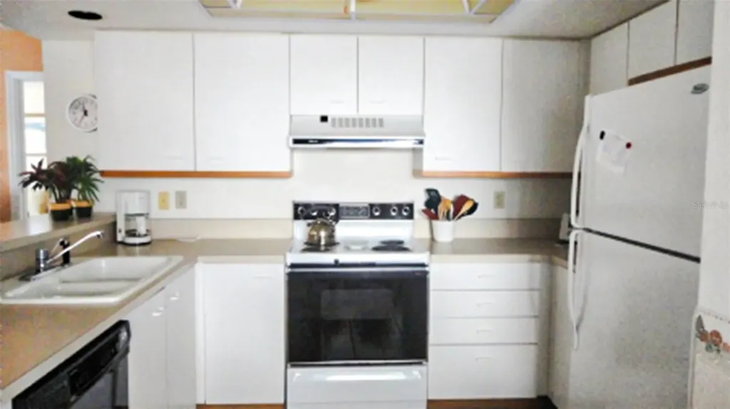 1365 Siesta Bayside Drive Sarasota FL 34242