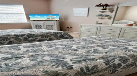 1365 Siesta Bayside Drive Sarasota FL 34242