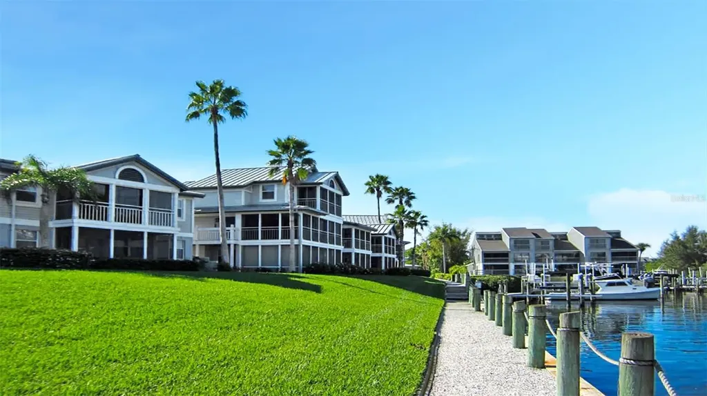 1351 Siesta Bayside Drive Sarasota FL 34242