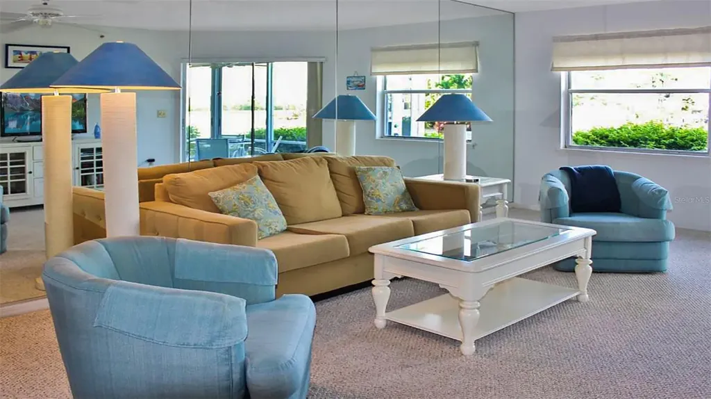 1351 Siesta Bayside Drive Sarasota FL 34242