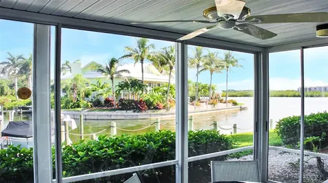 1351 Siesta Bayside Drive Sarasota FL 34242