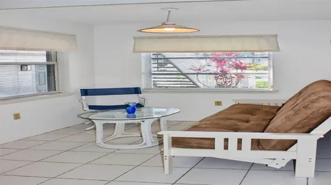 1351 Siesta Bayside Drive Sarasota FL 34242