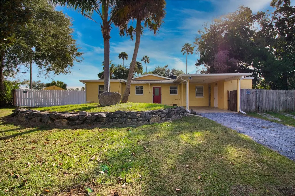 341 Linda Circle South Daytona FL 32119