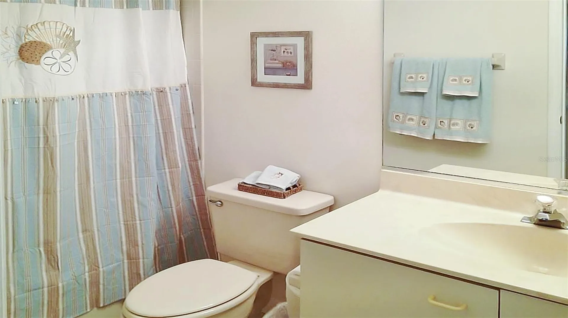 1327 Siesta Bayside Drive Sarasota FL 34242