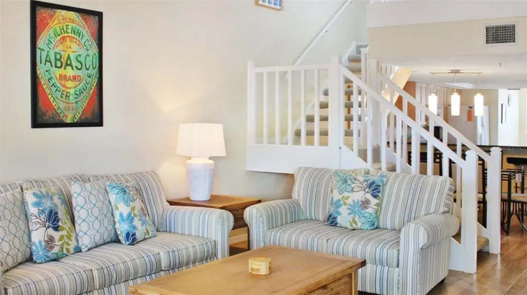 1305 Siesta Bayside Drive Sarasota FL 34242