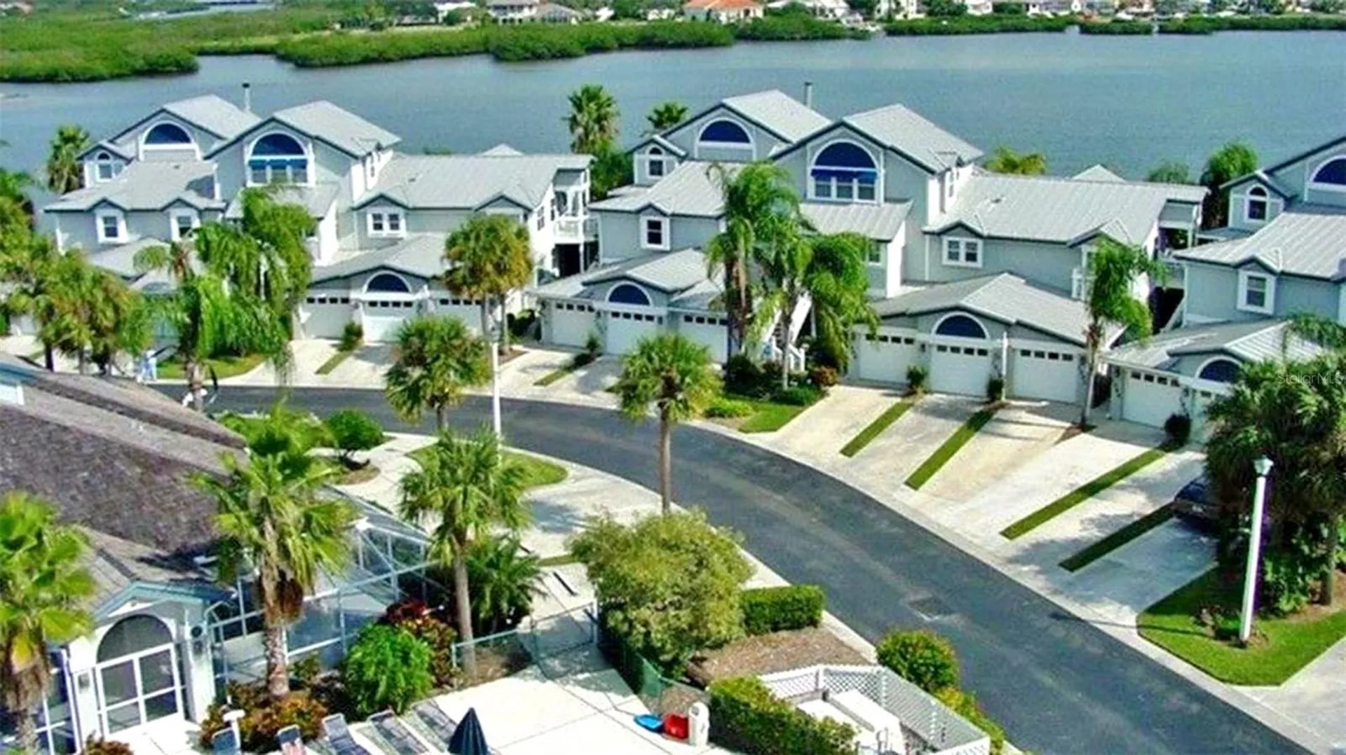 1305 Siesta Bayside Drive Sarasota FL 34242
