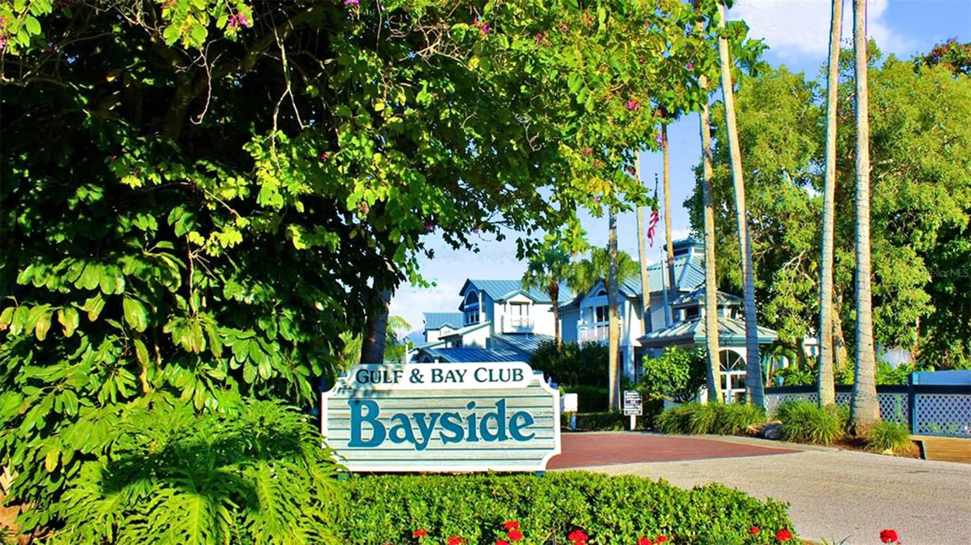 1305 Siesta Bayside Drive Sarasota FL 34242