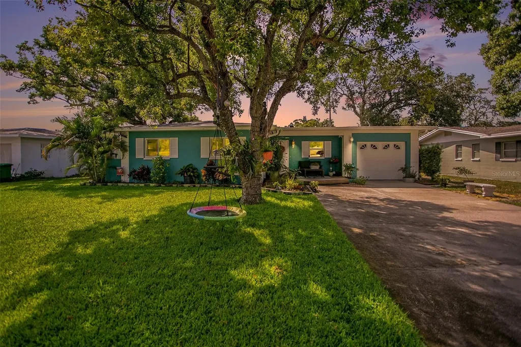 4718 W Alline Avenue Tampa FL 33611