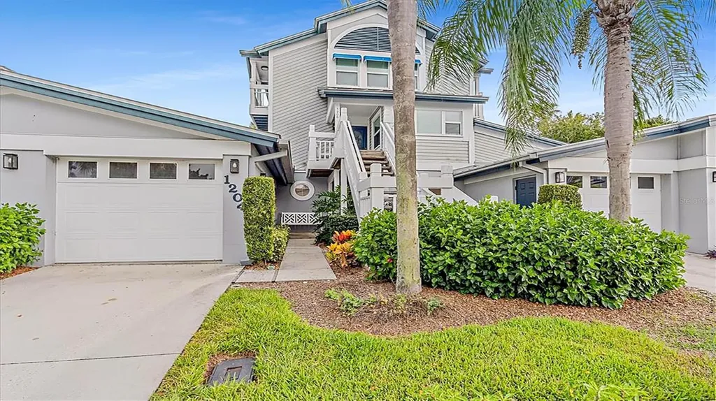 1204 Siesta Bayside Drive Sarasota FL 34242