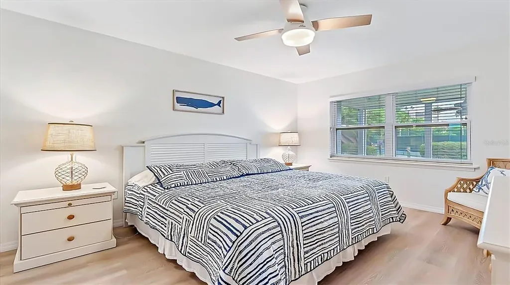 1204 Siesta Bayside Drive Sarasota FL 34242