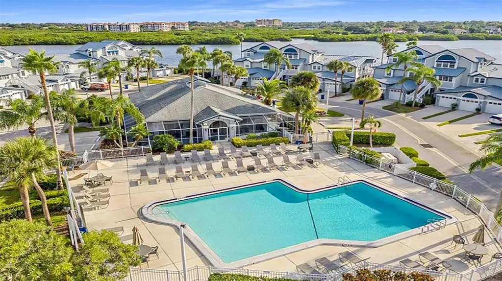 1204 Siesta Bayside Drive Sarasota FL 34242