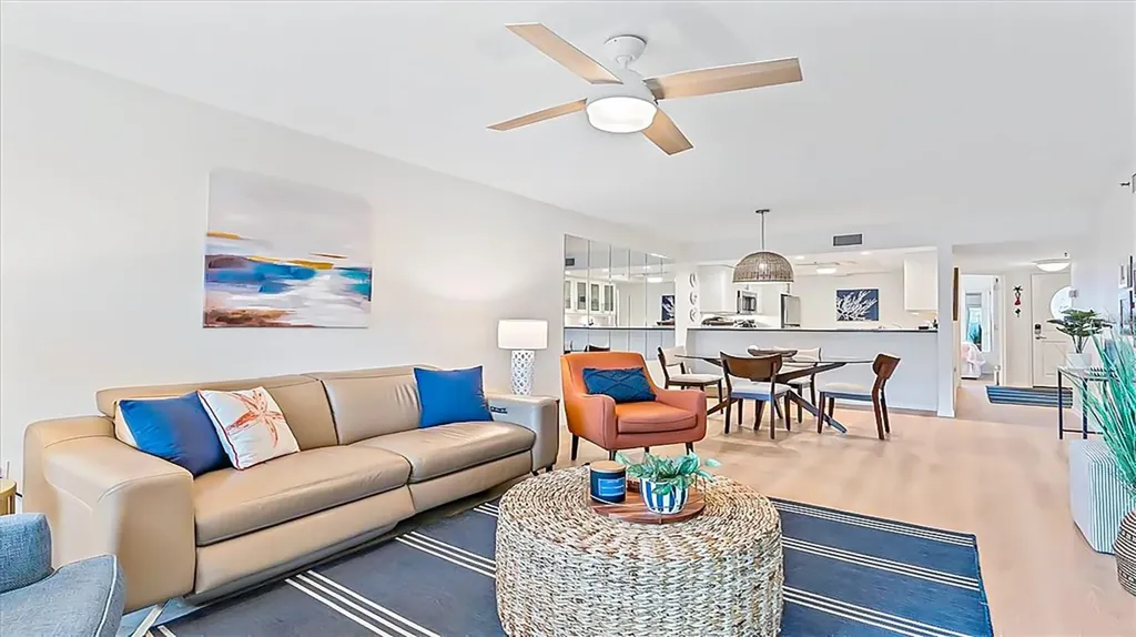 1204 Siesta Bayside Drive Sarasota FL 34242