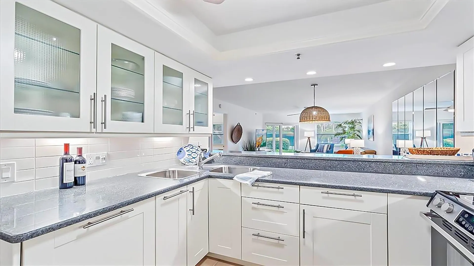 1204 Siesta Bayside Drive Sarasota FL 34242